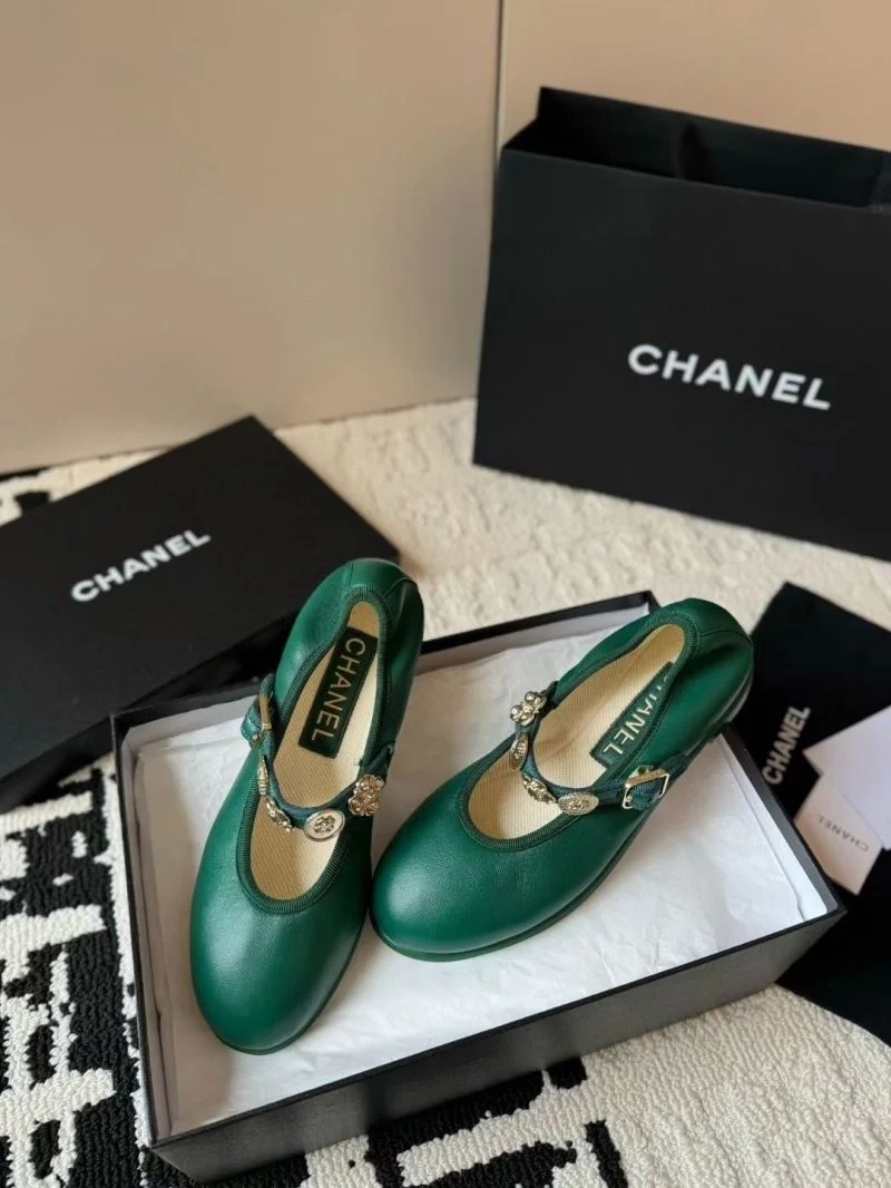 SunProtective Chanel Low Shoes 20280