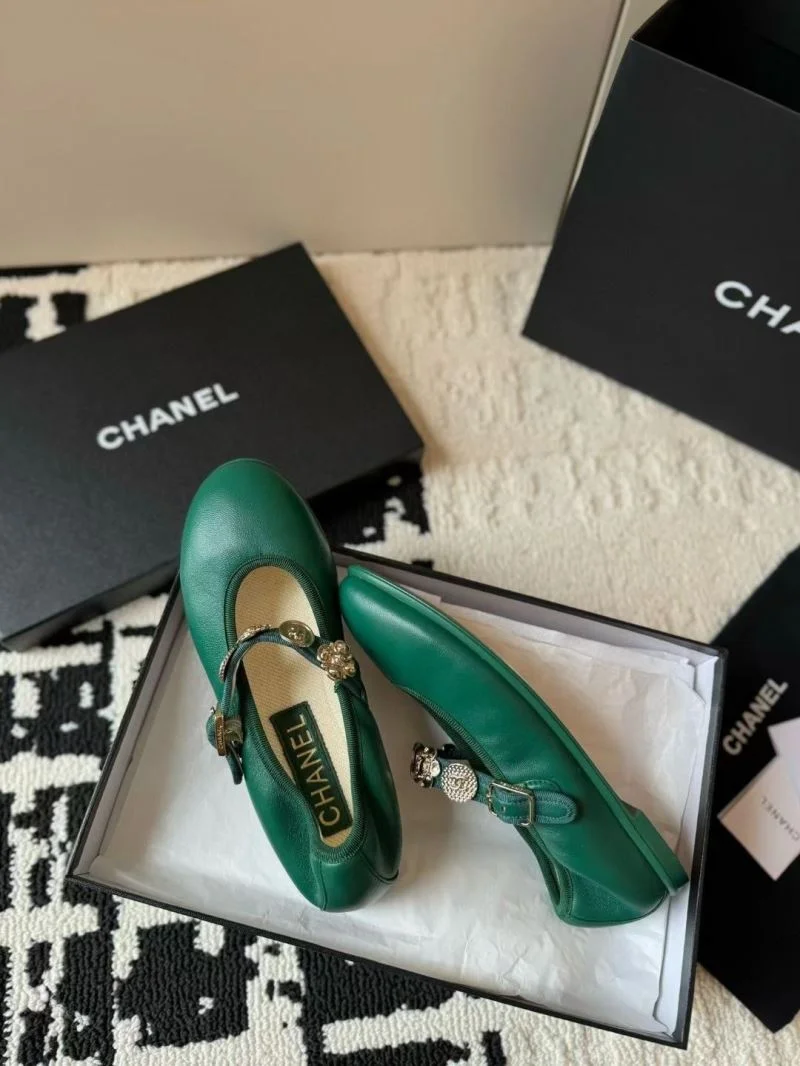 SunProtective Chanel Low Shoes 20280