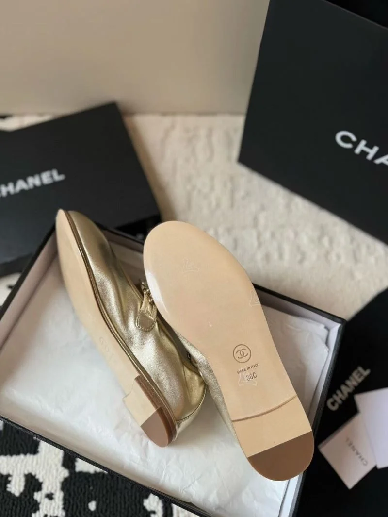 Sustainable Chanel Low Shoes 20286