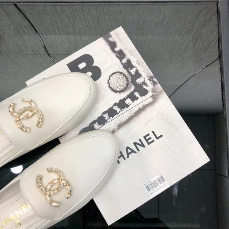 Sporty Chanel Low Shoes 20259