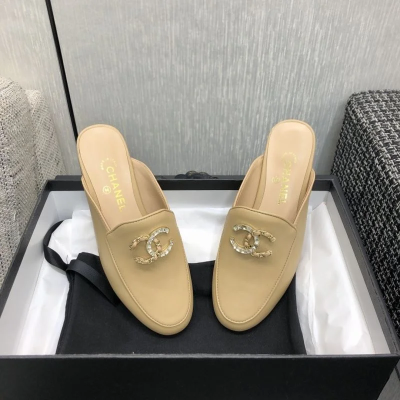 Youthful Chanel Low Shoes 20260