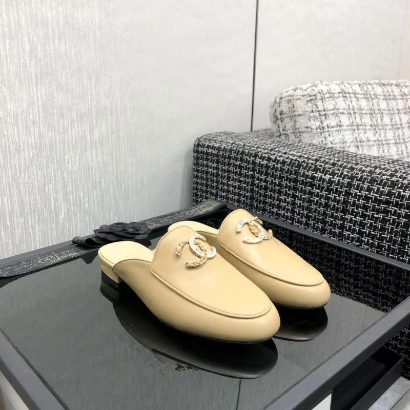 Youthful Chanel Low Shoes 20260