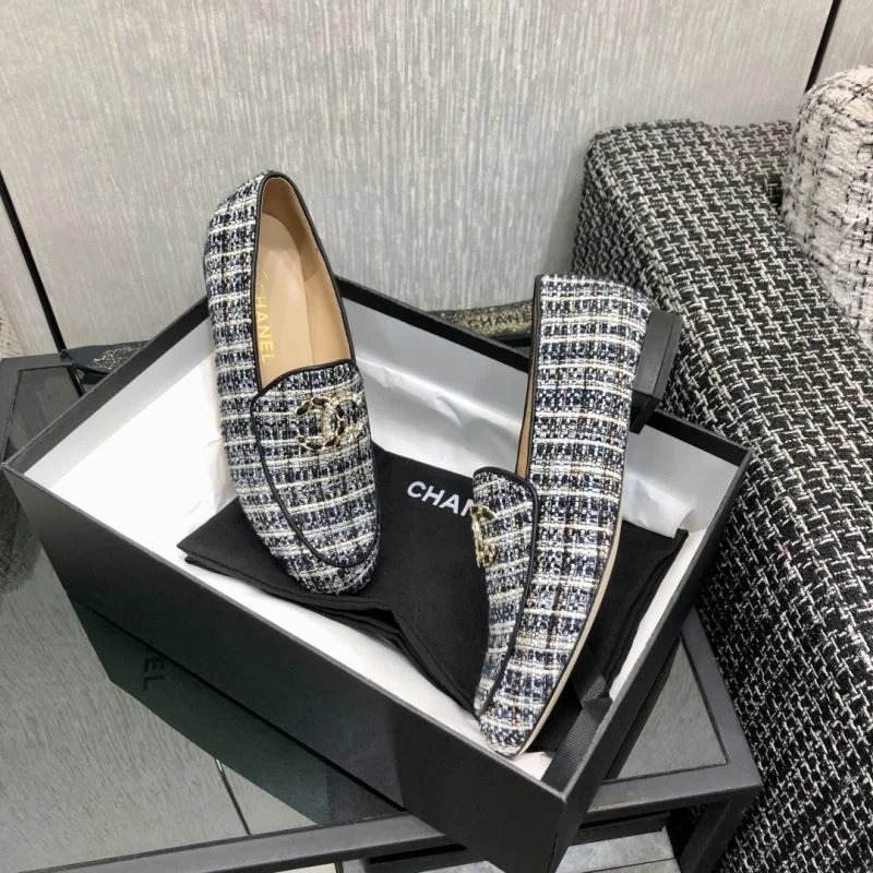 Chanel Low Shoes Seasonal 20325