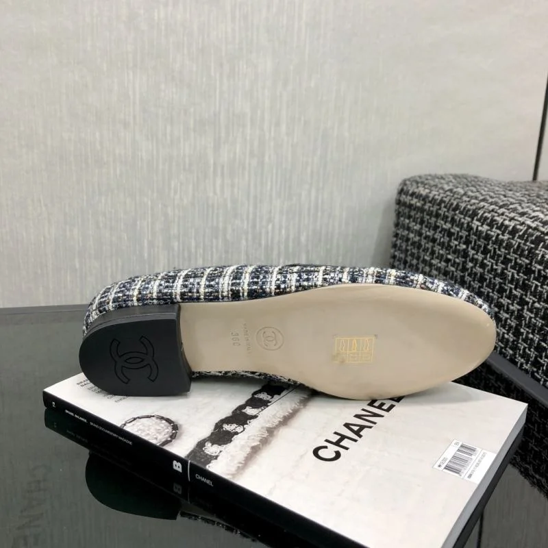 Chanel Low Shoes Seasonal 20325