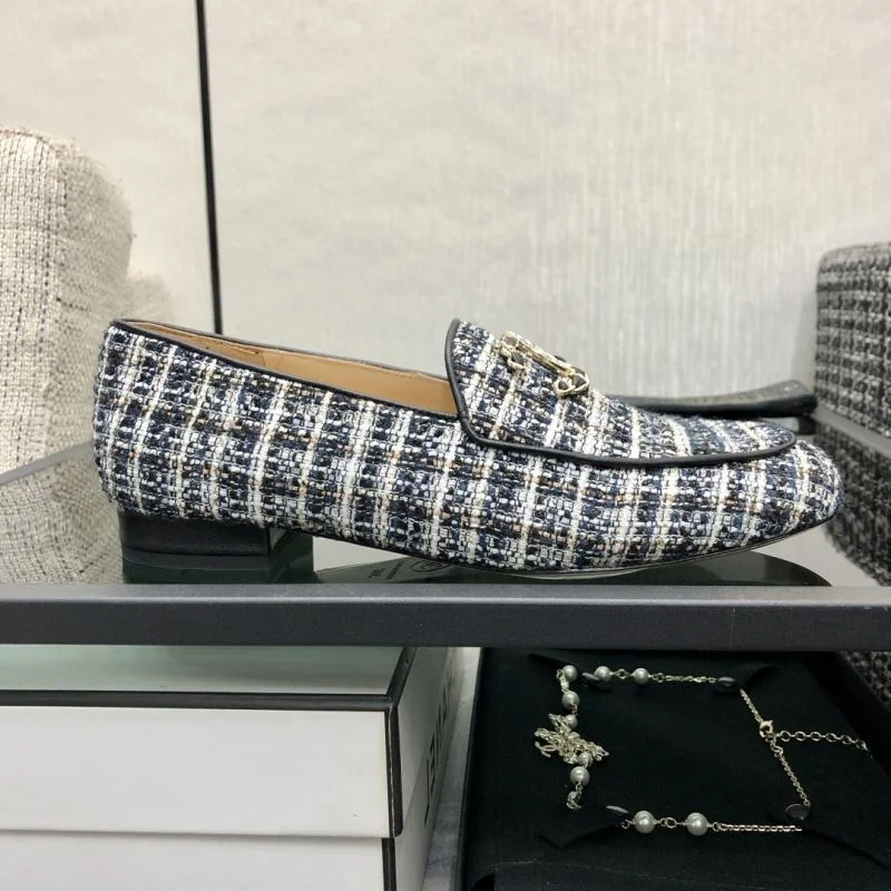 Chanel Low Shoes Seasonal 20325