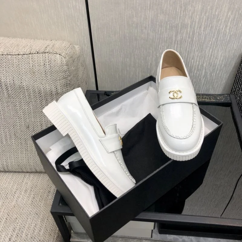 Chanel Low Shoes FlexibleFit 20255