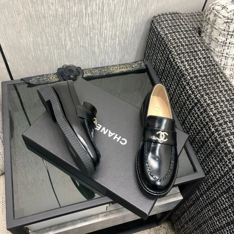 Soft Chanel Low Shoes 20265