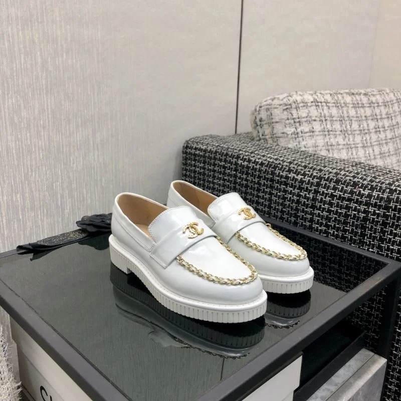 Vibrant Chanel Low Shoes 20252