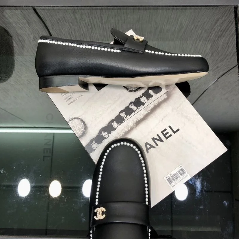 Stylish Chanel Low Shoes 20288