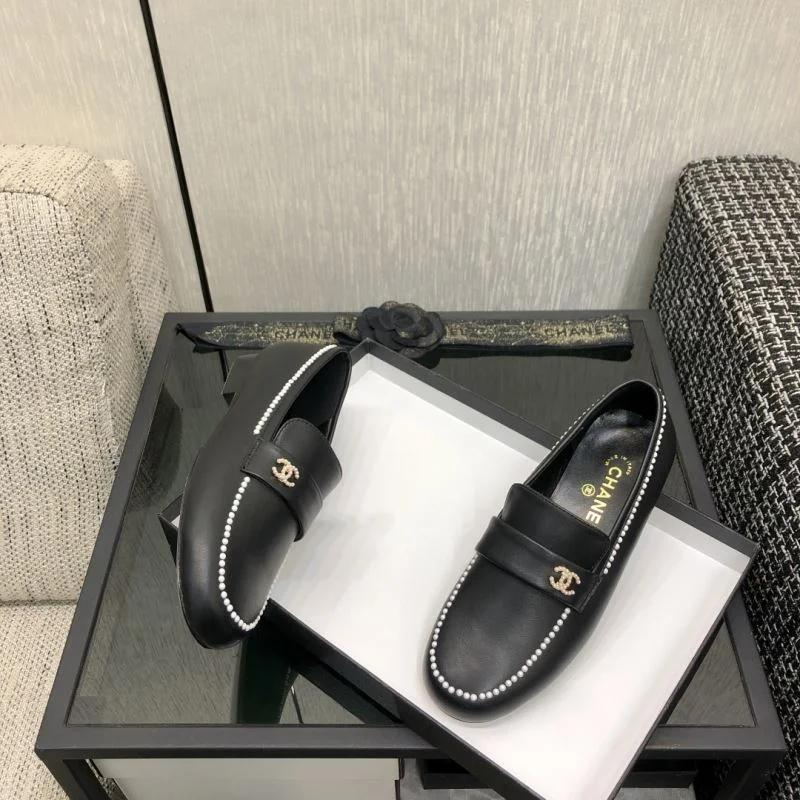Stylish Chanel Low Shoes 20288