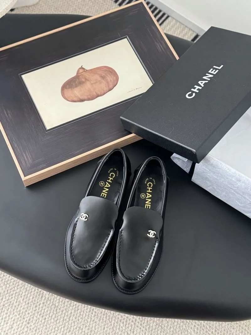 Chanel Low Shoes Snug 20251