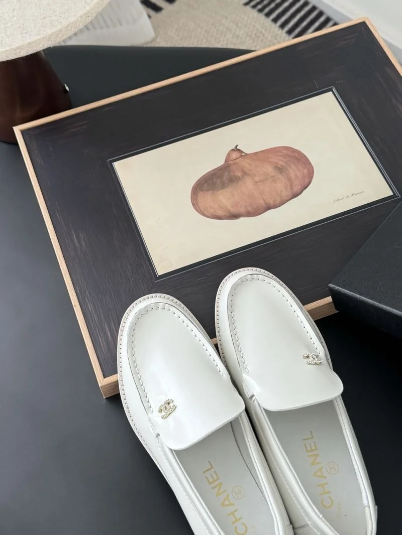 Lightweight Chanel Low Shoes 20250