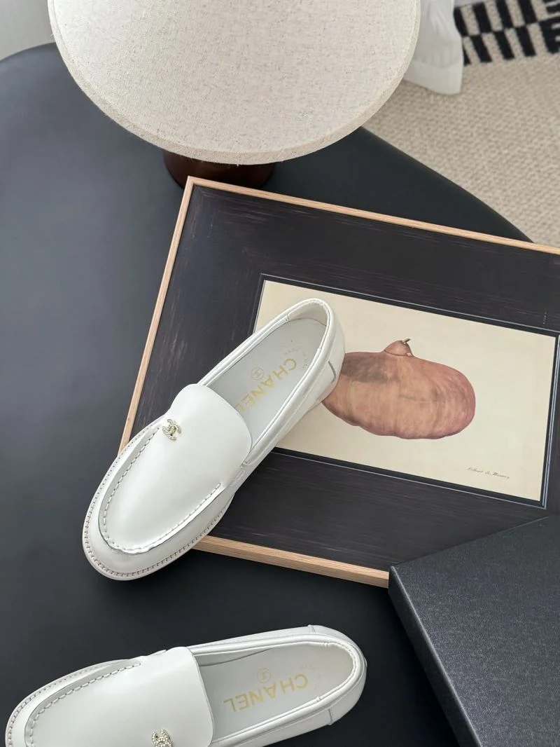 Lightweight Chanel Low Shoes 20250