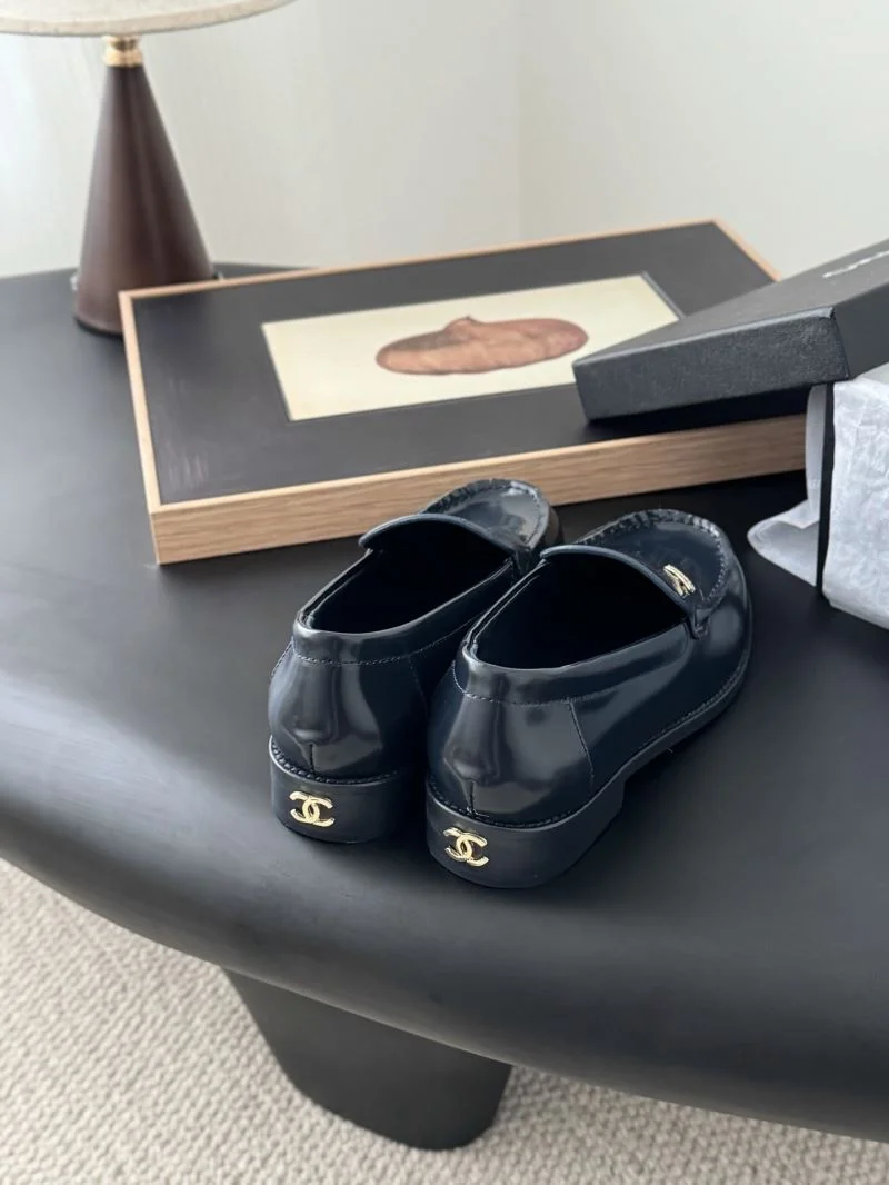 Chic Chanel Low Shoes 20243