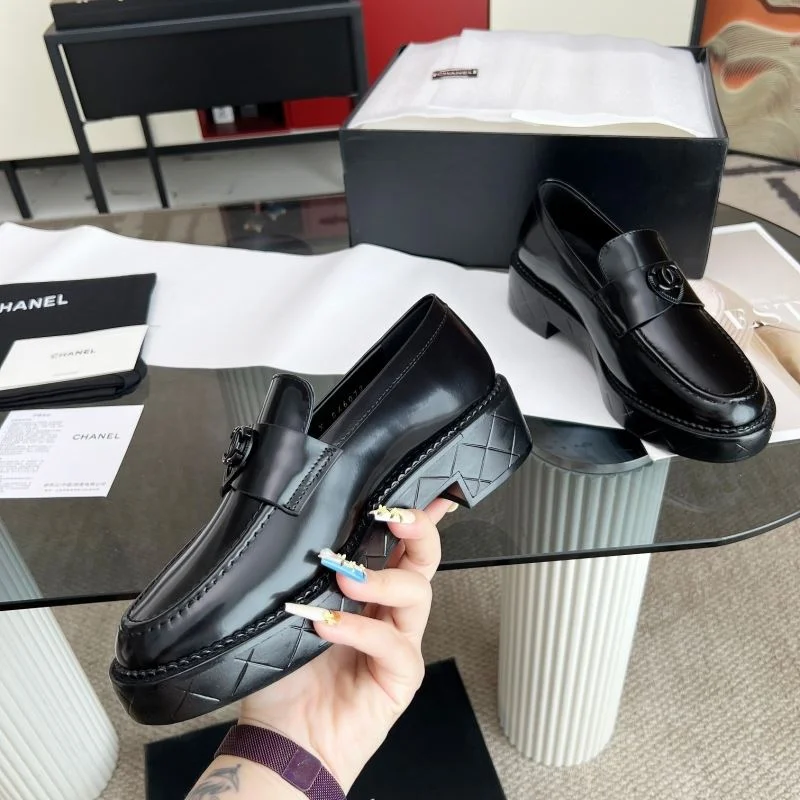 SmoothTexture Chanel Low Shoes 20239