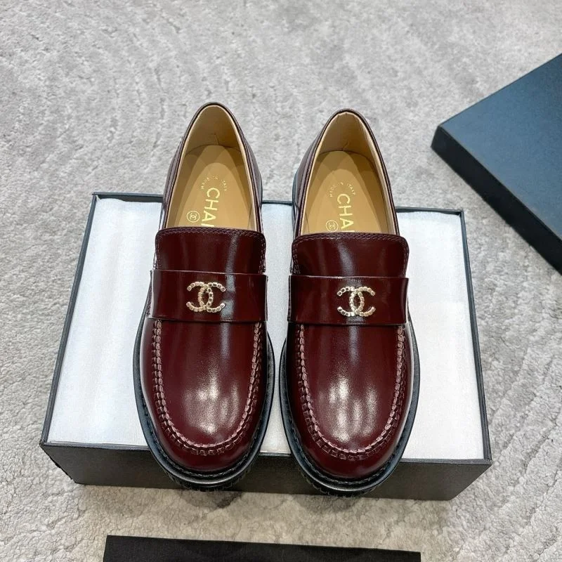 Chanel Low Shoes Breathable 20237