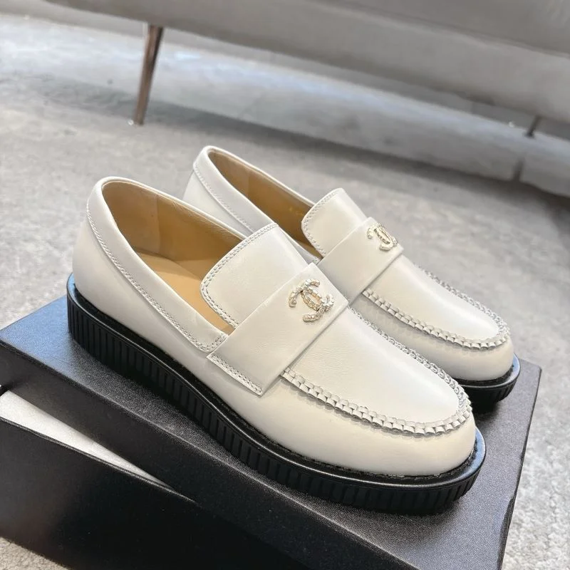 Supportive Chanel Low Shoes 20295