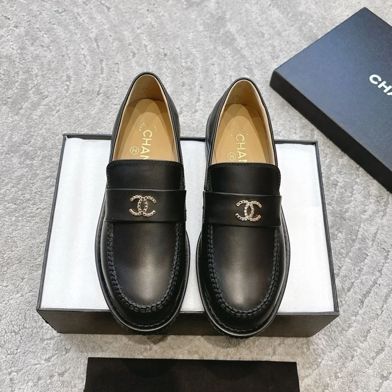 TopPick Chanel Low Shoes 20240