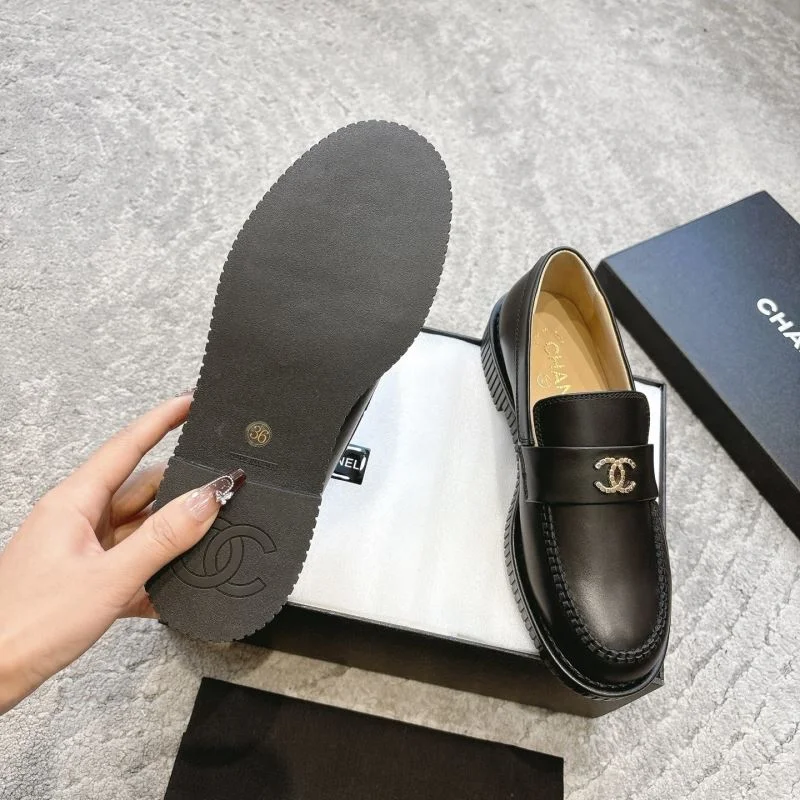 TopPick Chanel Low Shoes 20240