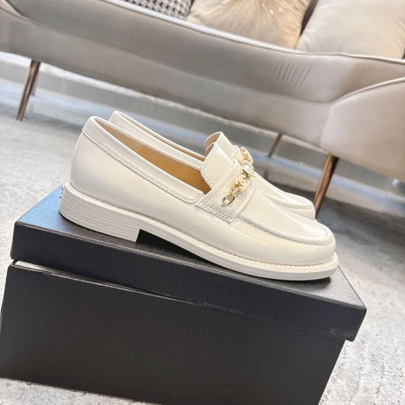 Chanel Low Shoes Packable 20359