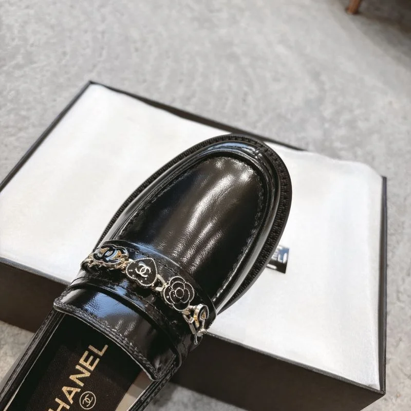 Chanel Low Shoes FastDry 20236