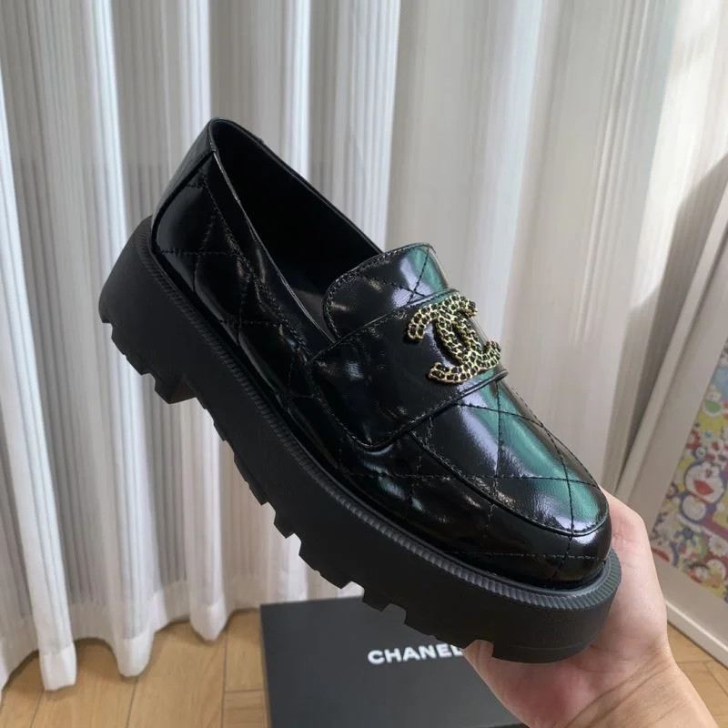Chanel Low Shoes FastDry 19284