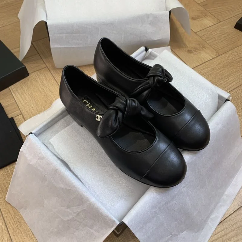 Chanel Low Shoes FlexibleFit 19294