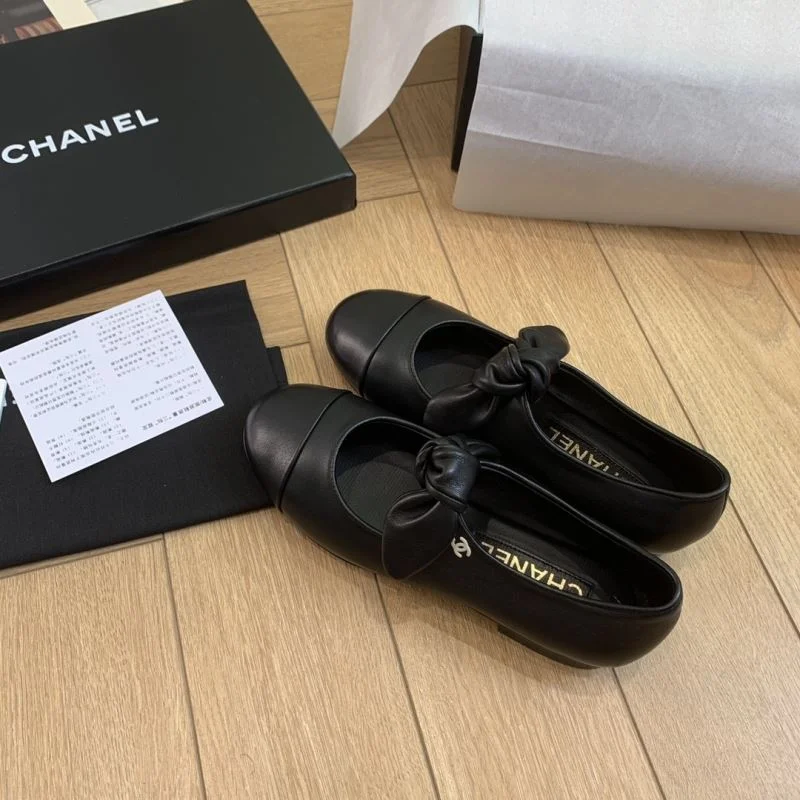 Chanel Low Shoes FlexibleFit 19294
