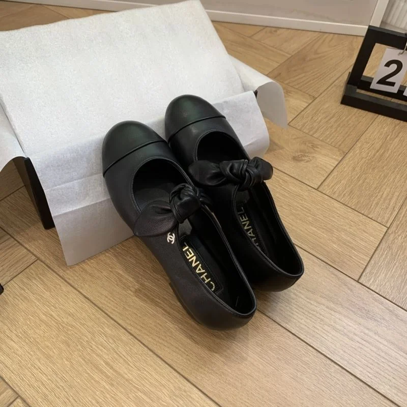Chanel Low Shoes FlexibleFit 19294