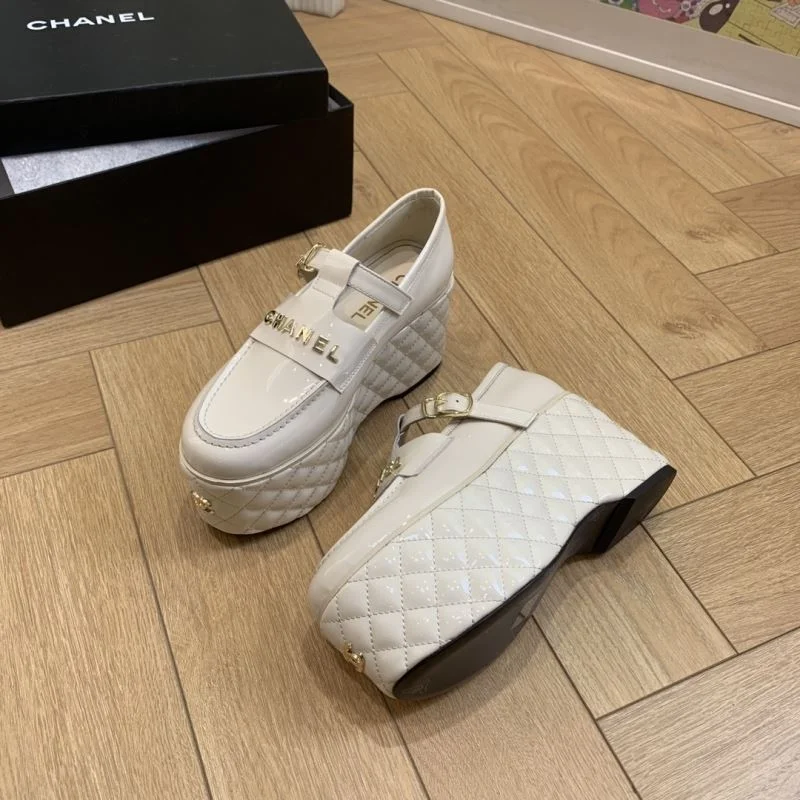 OdorResistant Chanel Low Shoes 19292