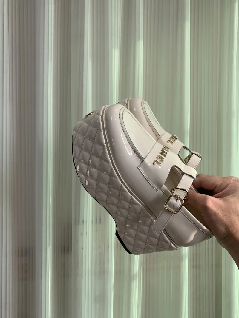 OdorResistant Chanel Low Shoes 19292