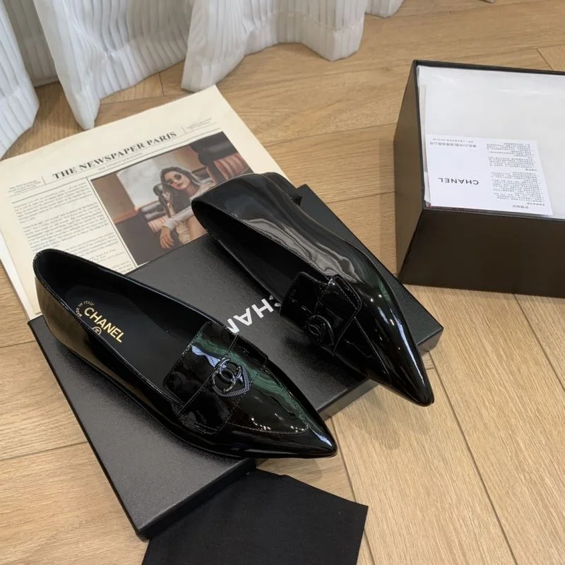 Chanel Low Shoes GoodFit 19271