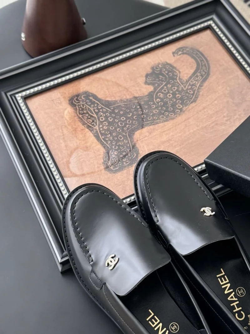ZipUp Chanel Low Shoes 19259