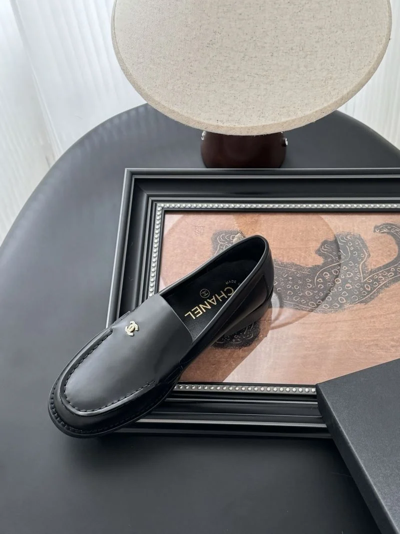 ZipUp Chanel Low Shoes 19259