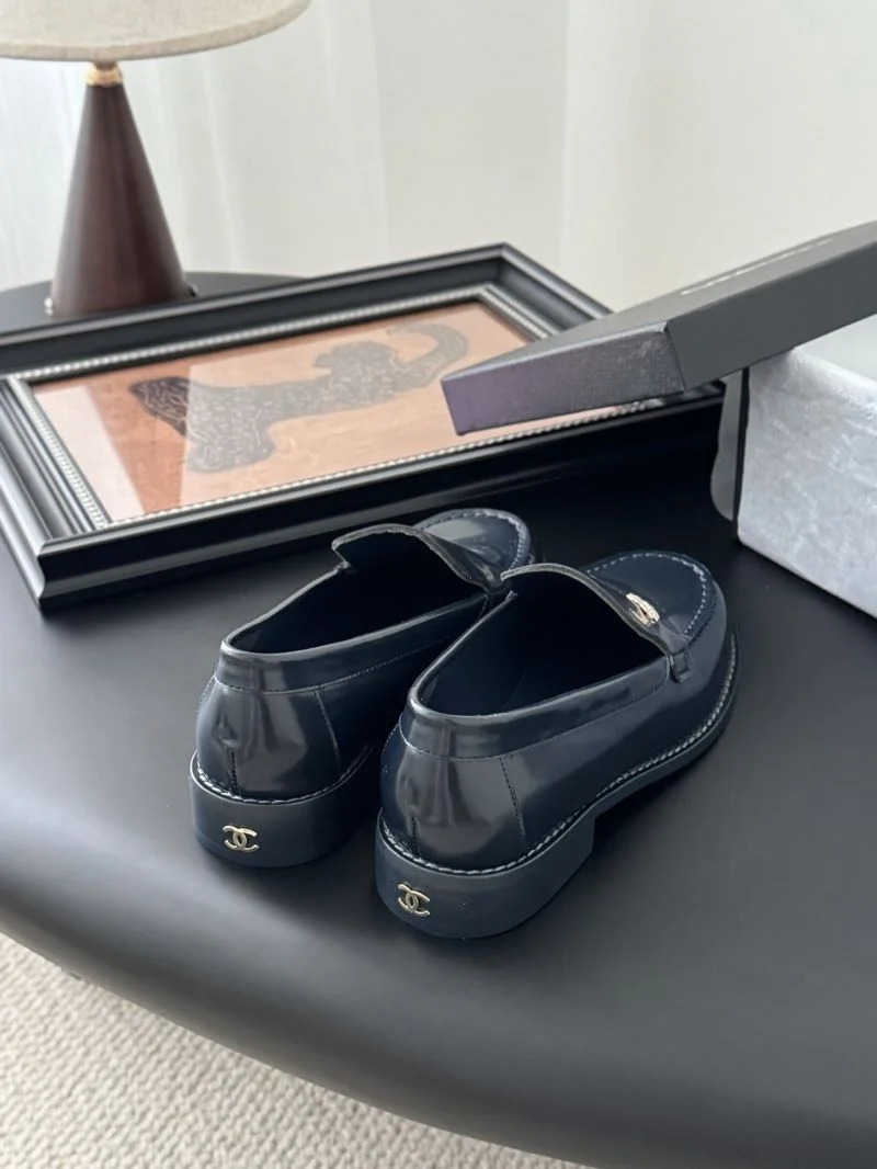 Bright Chanel Low Shoes 19263