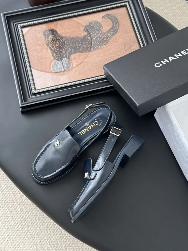Chanel Low Shoes SmoothTexture 19256