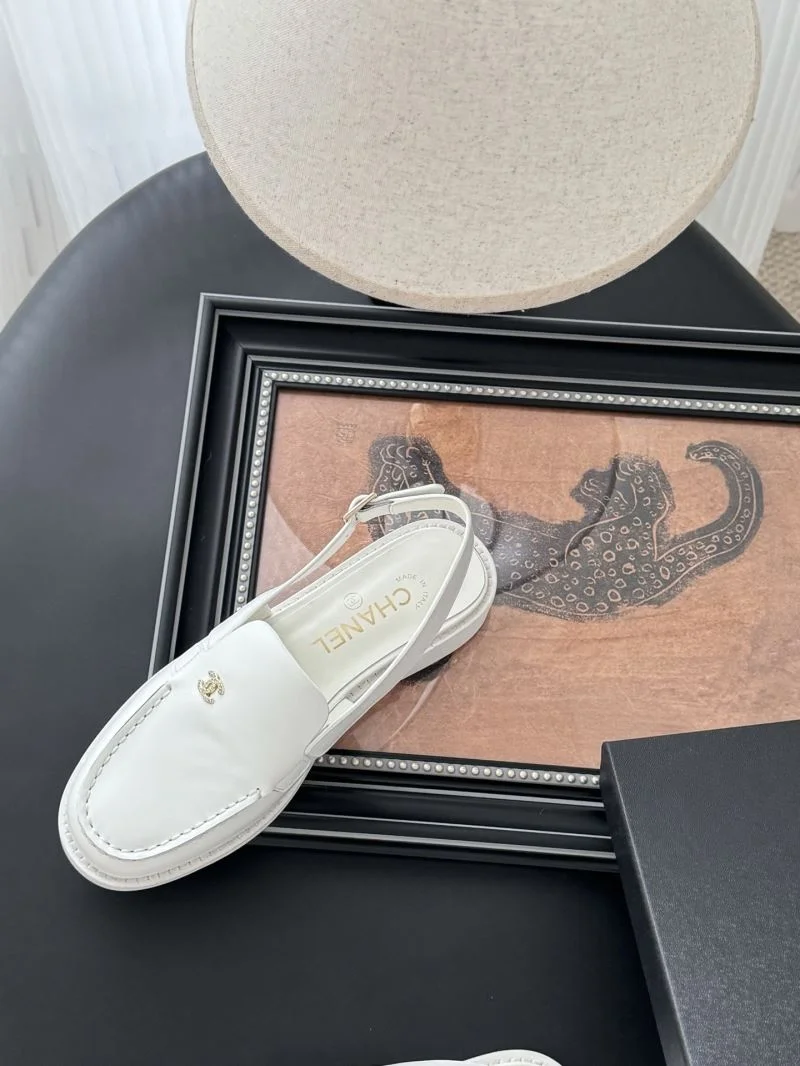 Chanel Low Shoes SmoothTexture 19338