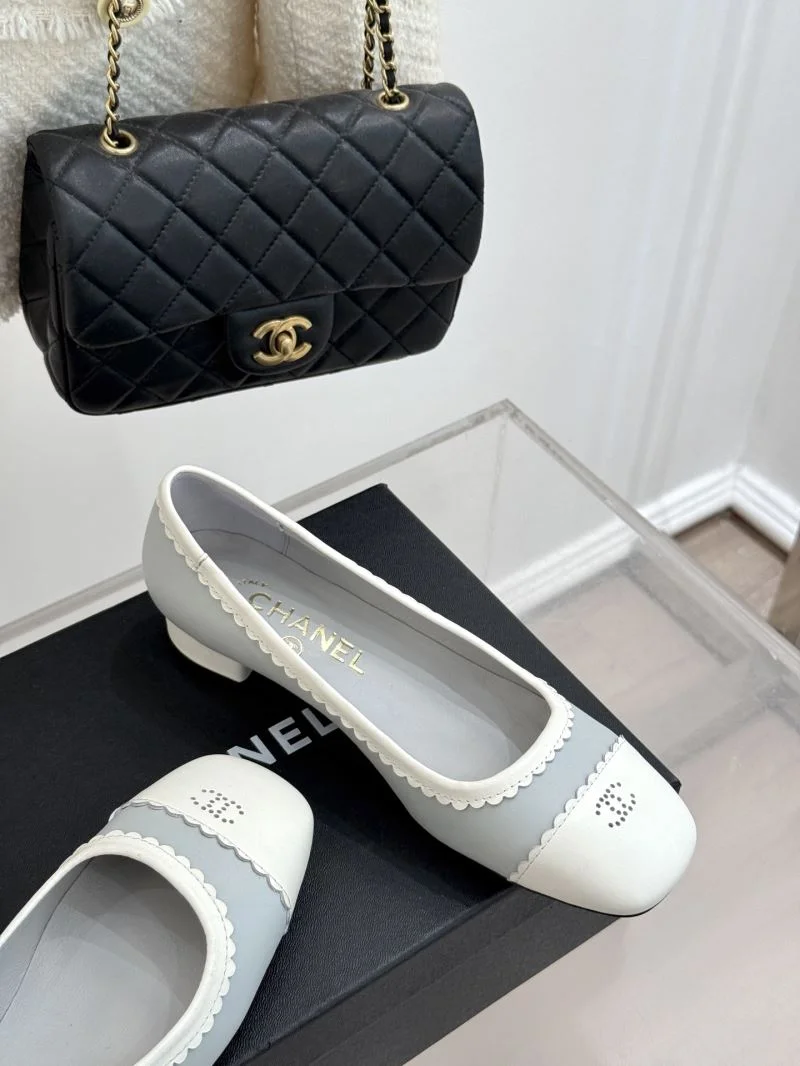 Chanel Low Shoes HighQuality 19249