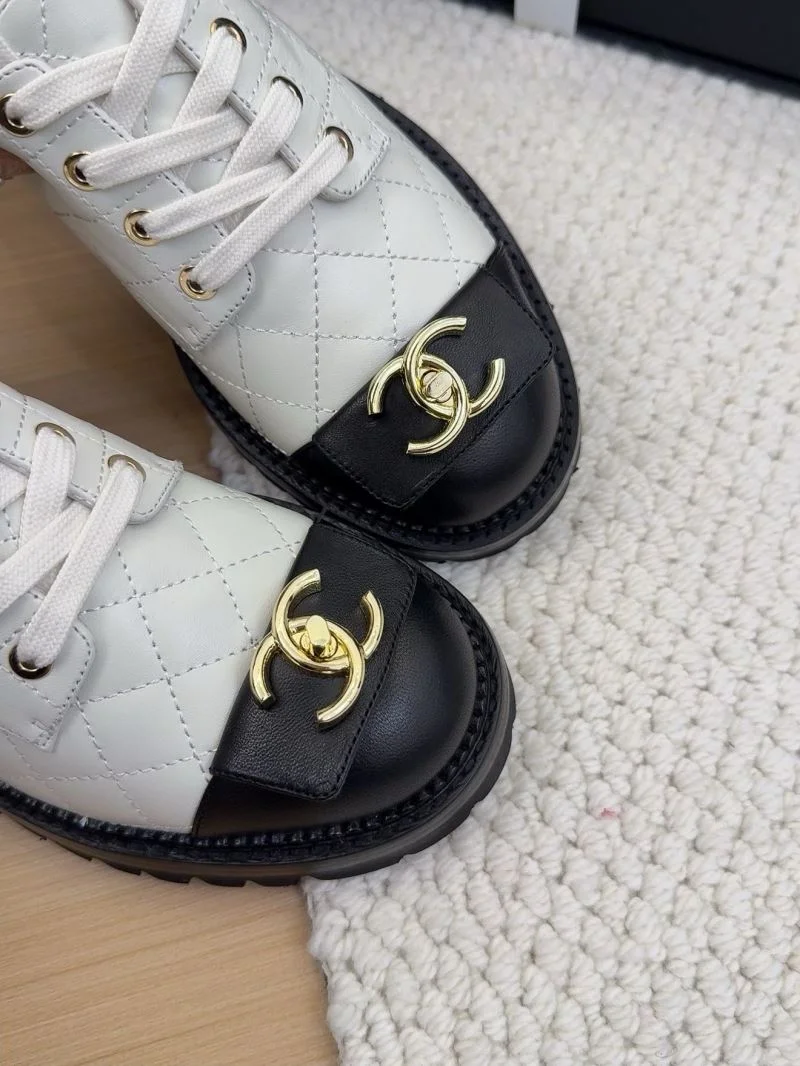 StreetReady Chanel Low Shoes 19232