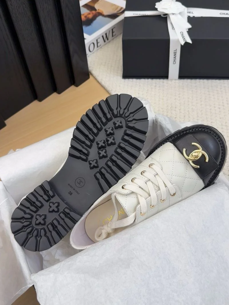 StreetReady Chanel Low Shoes 19232