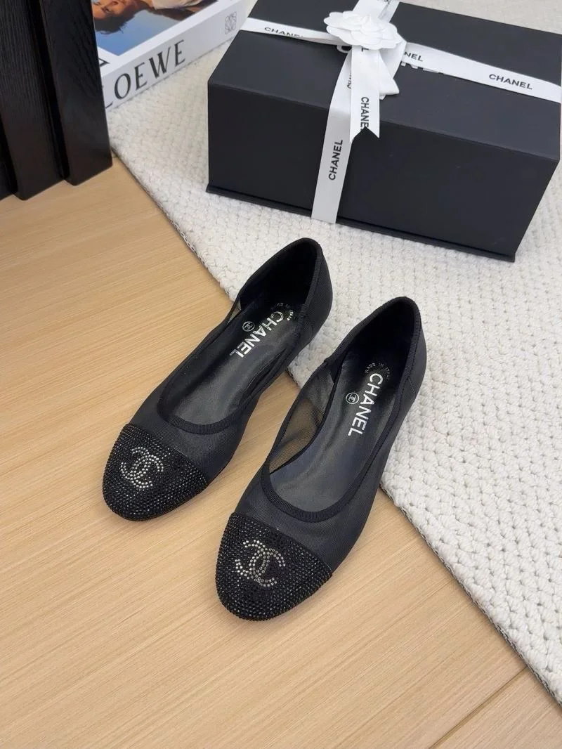 Chanel Low Shoes Thermal 19237
