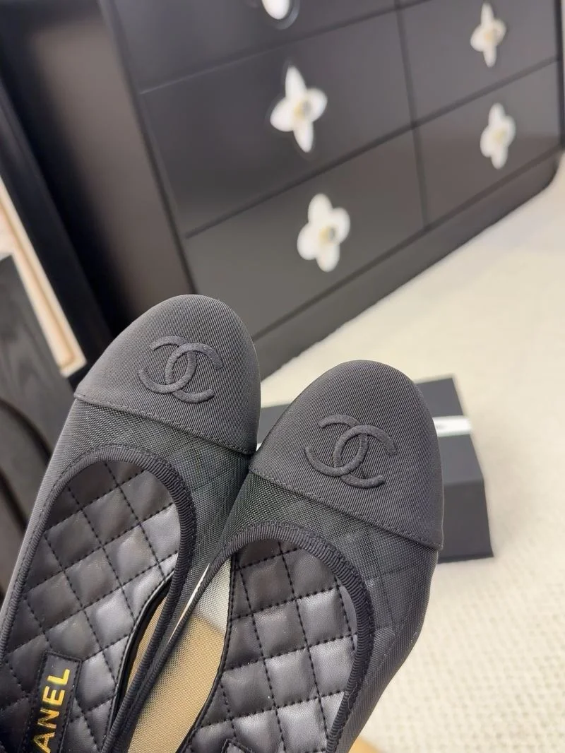 SmartChoice Chanel Low Shoes 19228