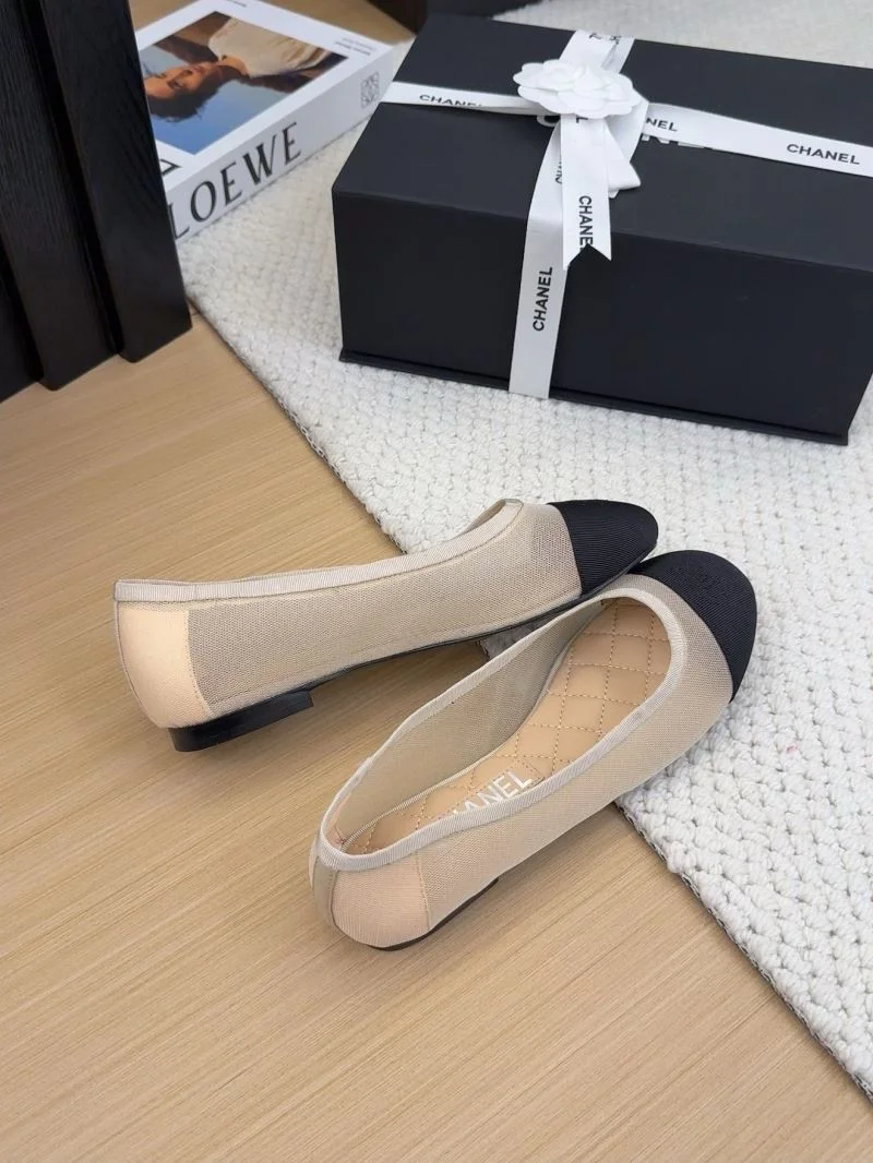 Chanel Low Shoes DailyWear 19238