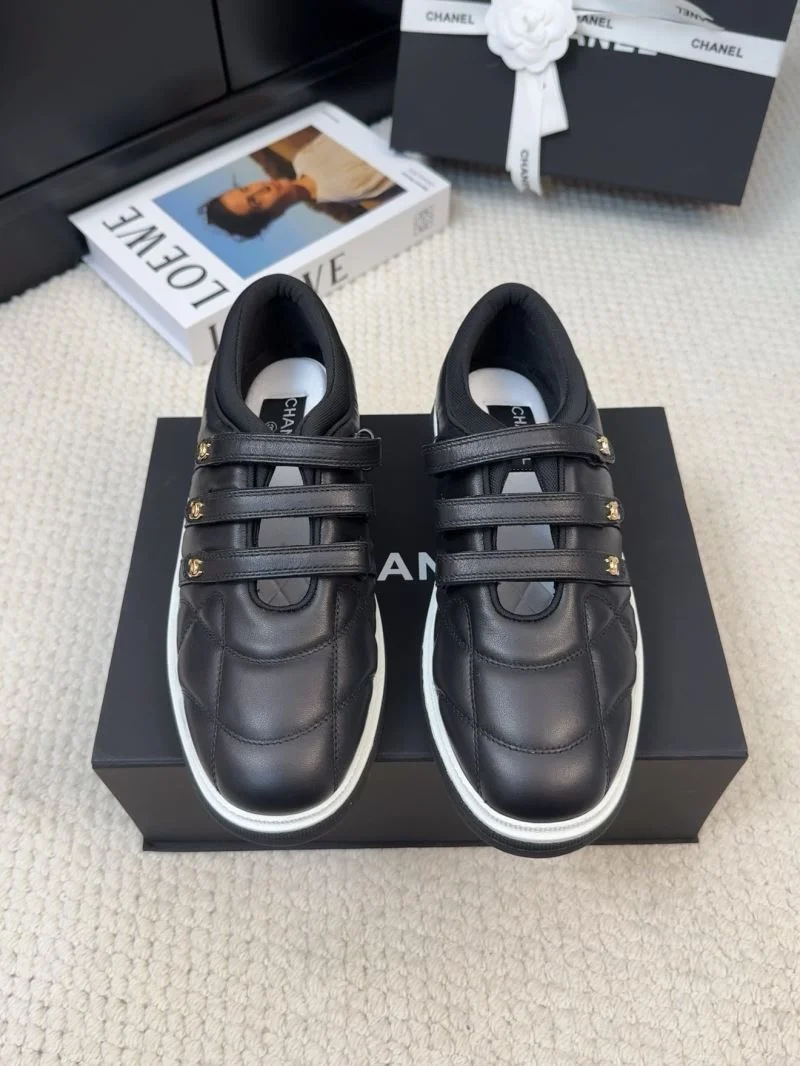 Chanel Low Shoes Functional 19224