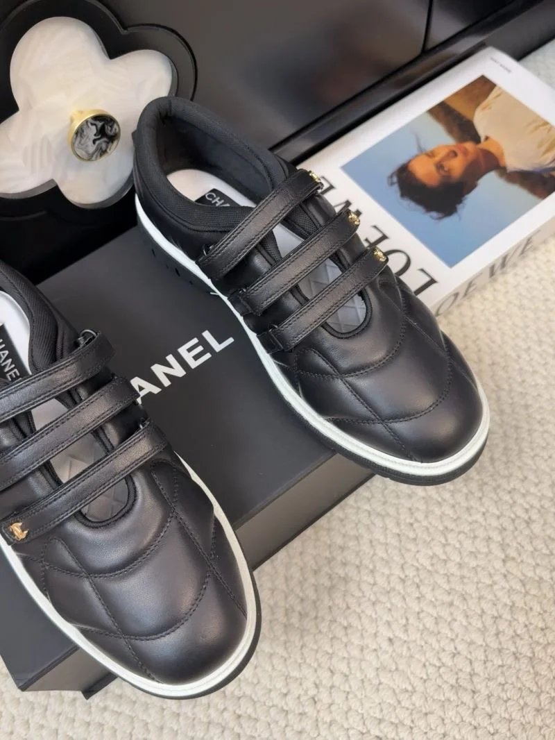 Chanel Low Shoes Functional 19224
