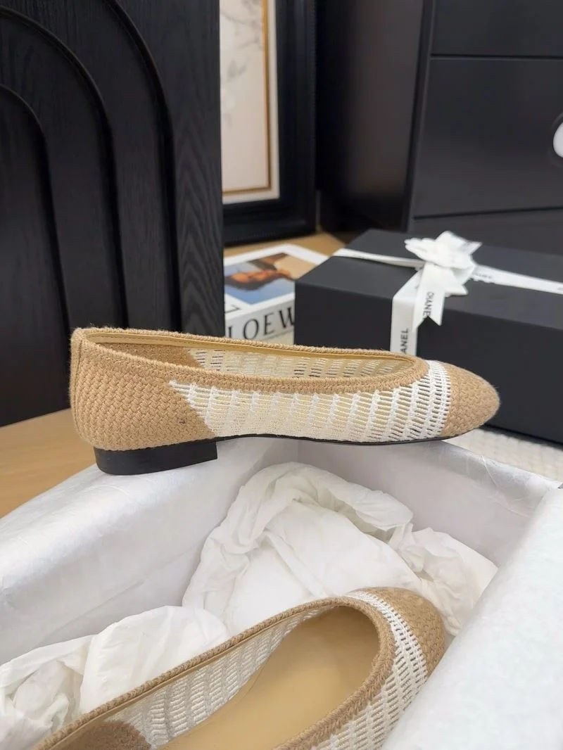 Chanel Low Shoes OdorResistant 19222