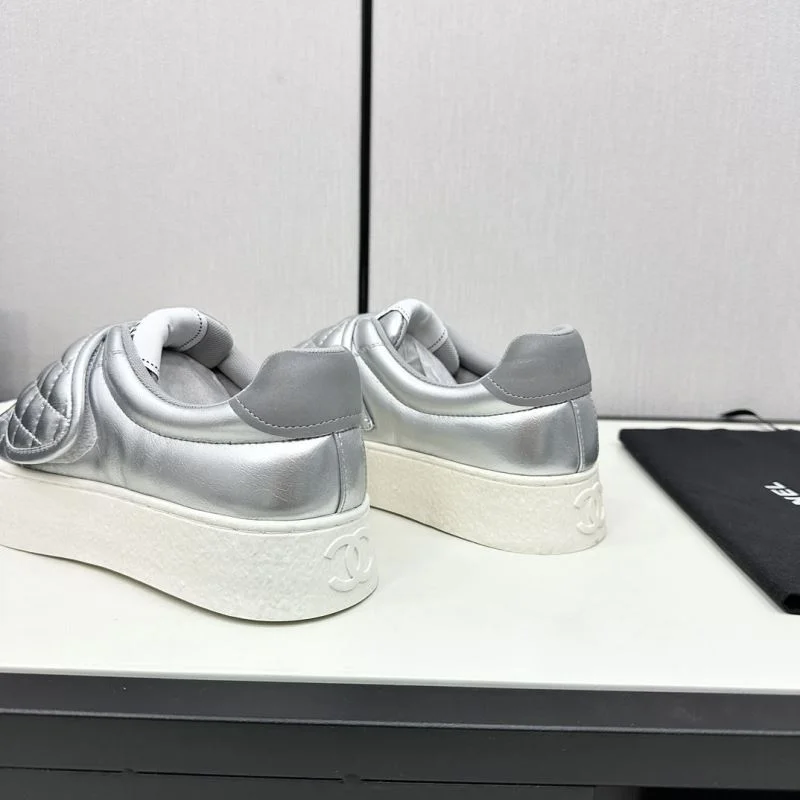 Chanel Low Shoes StreetReady 20438