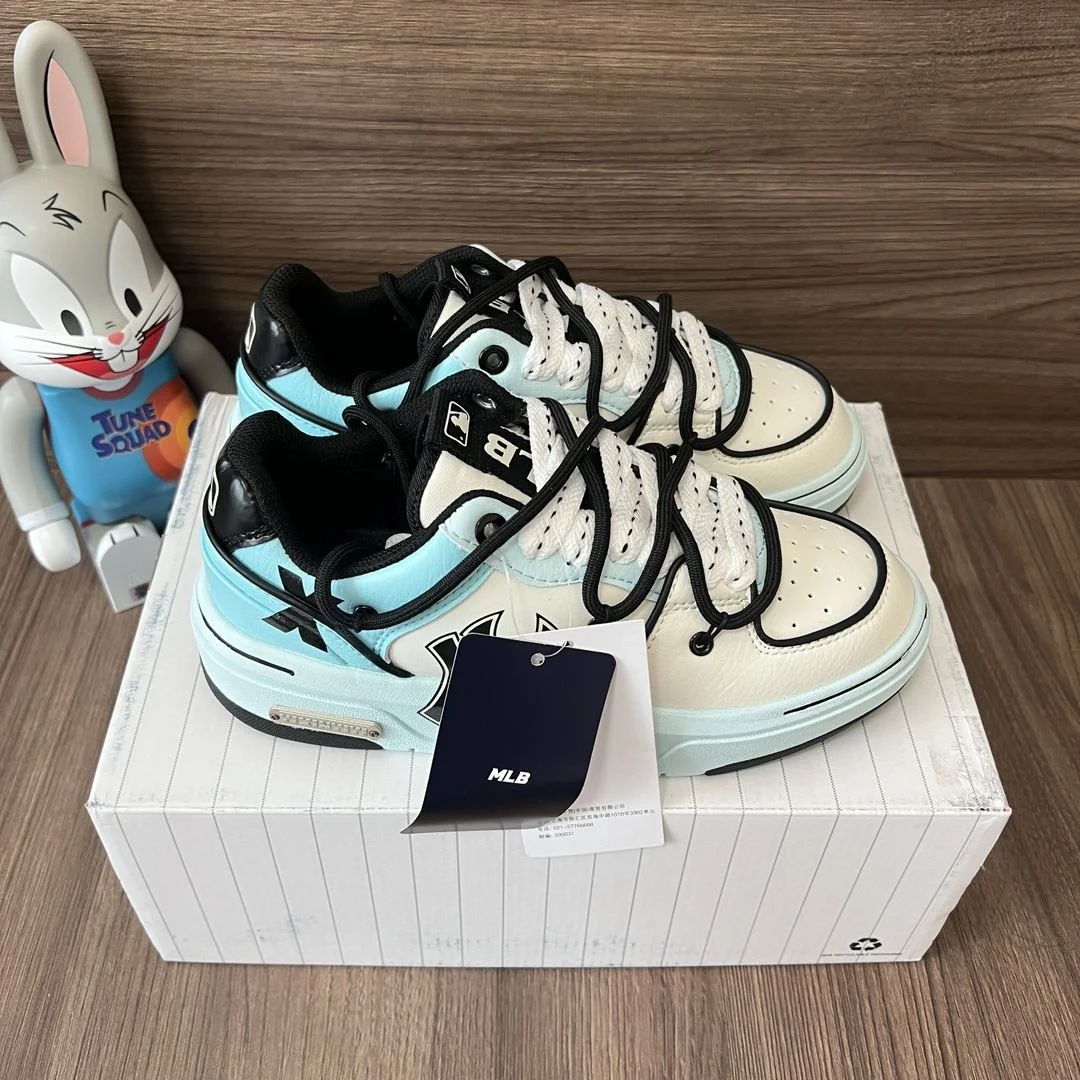 SoftTouch Chanel Low Shoes 18124