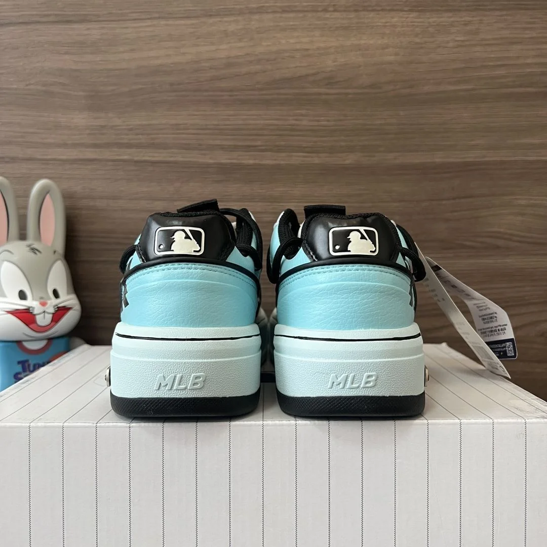 SoftTouch Chanel Low Shoes 18124