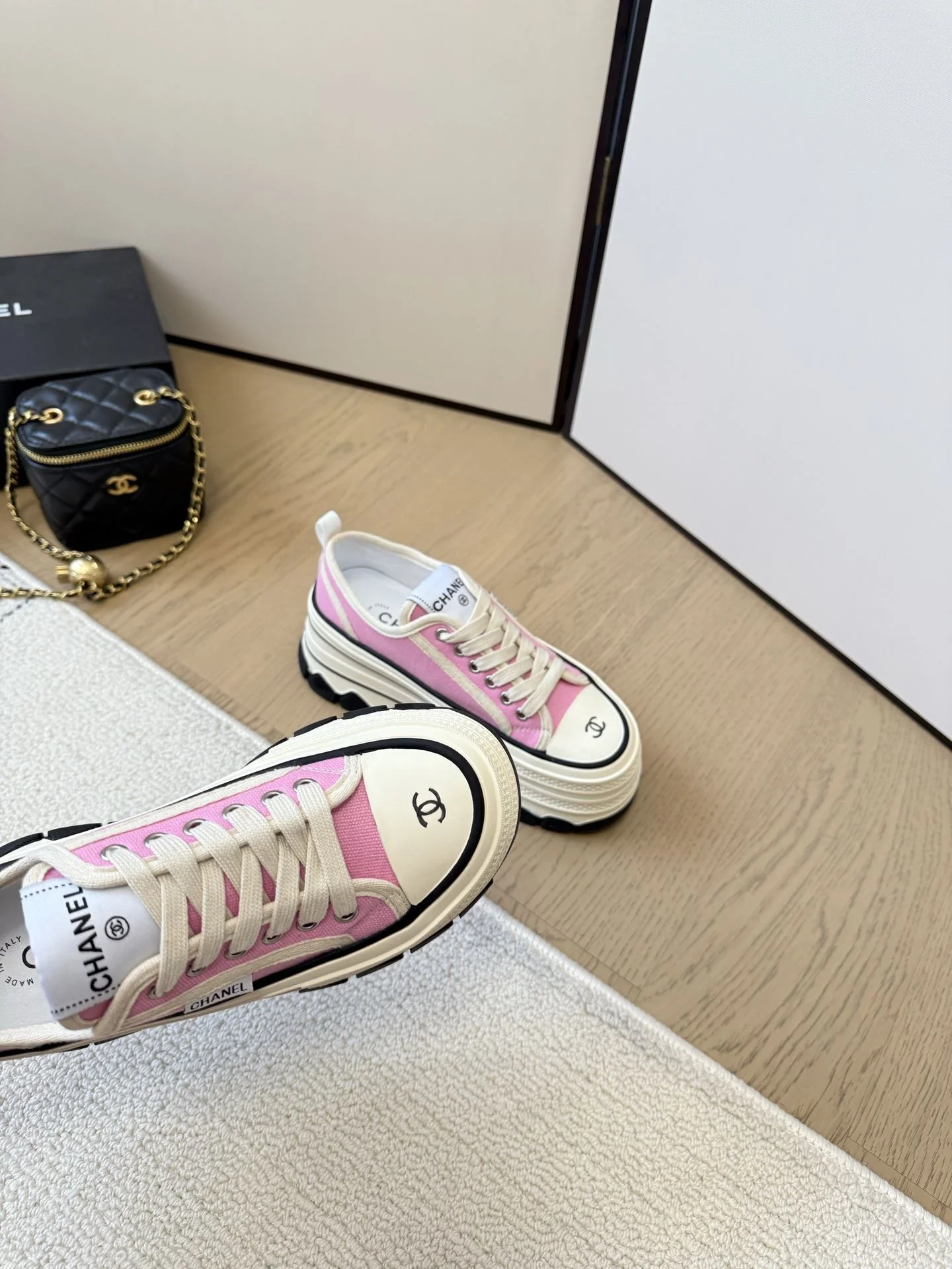HighPerformance Chanel Low Shoes 18127